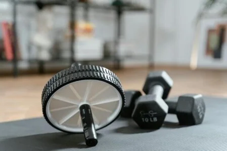 revêtement caoutchouc standard salle fitness